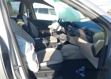 2020 Ford Escape Titanium from USA, damaged, VIN 1FMCU9J91LUB17579